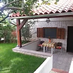 Drenovica דירה