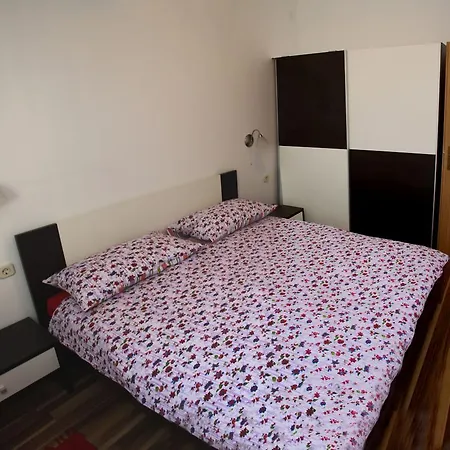 Apartment Drenovica Pula