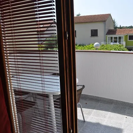 Apartment Drenovica *